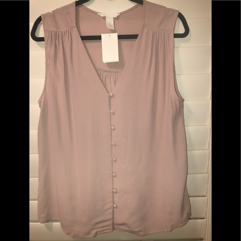 H & M Botton Down Sleeveless Top